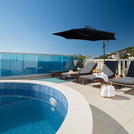 Sunny Hill Apartments With Rooftop Pool Celina Exterior photo